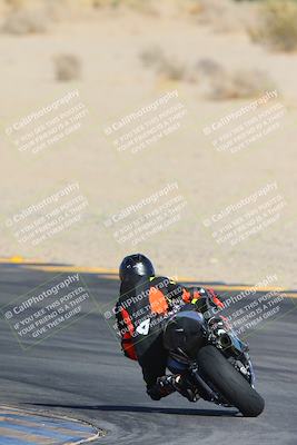 media/Dec-05-2024-Racers Edge (Thu) [[e102e0690b]]/3-B Group/Session 1 Turn 8 Backside/